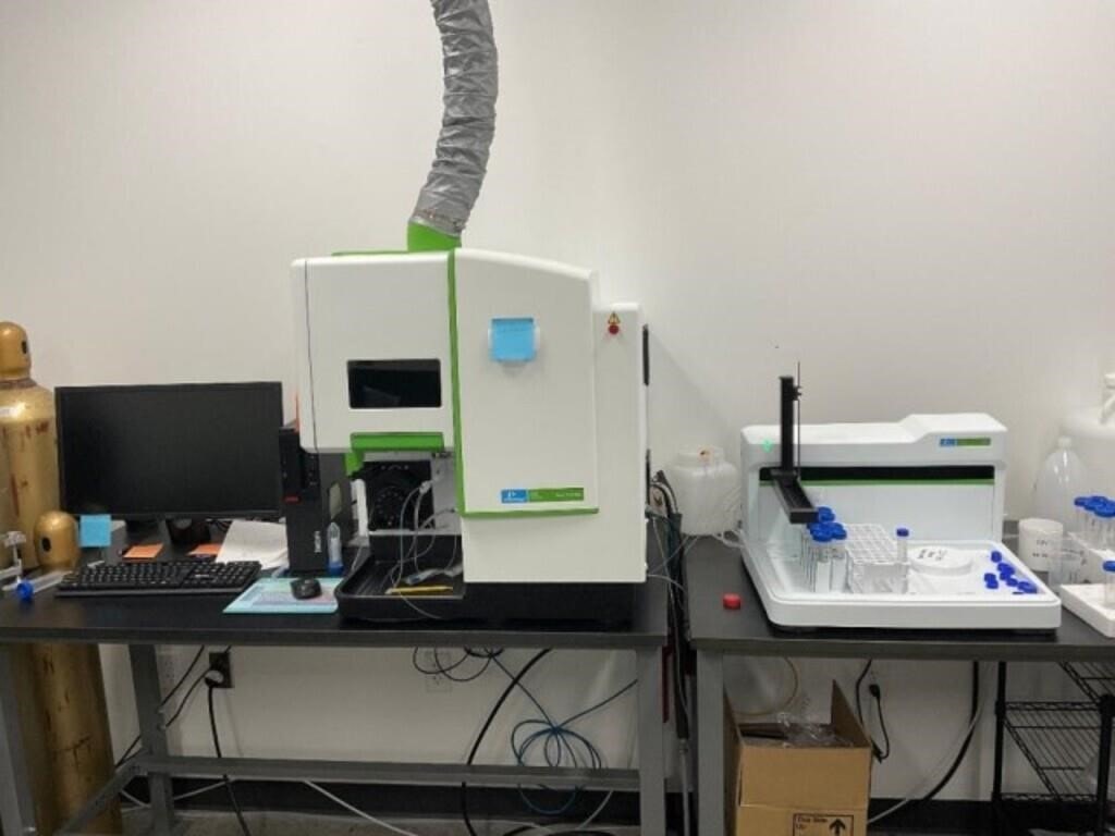 2023 PerkinElmer Avio 220 Max ICP-OES (Optical Emission Spectrometer)